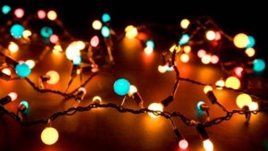luces-pino_1596822-240