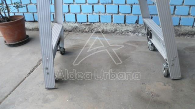 ESCALERA EN ALUMINIO MODELO RETRÁCTIL en Aldea Urbana